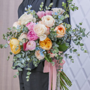 threerose-clutchbouquet